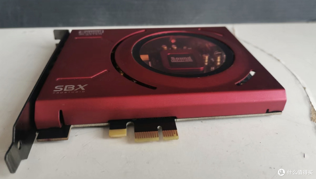 闲鱼大量涌入Sound Blaster Z,116dB信噪比,二手300块值得捡嘛