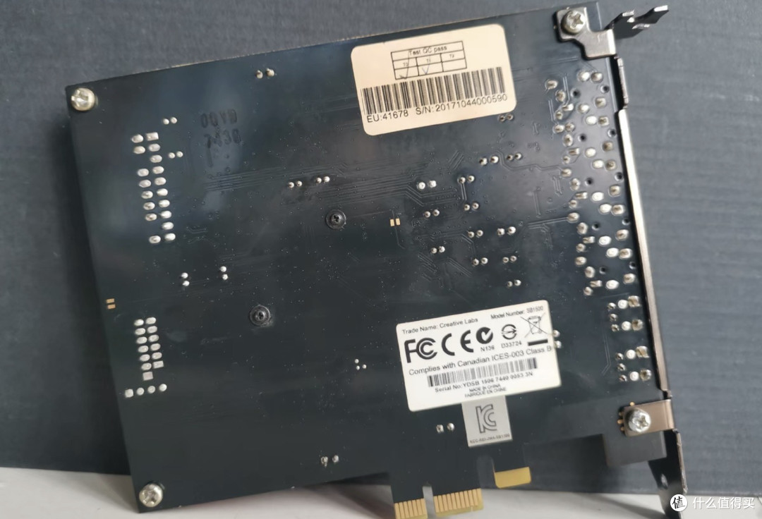 闲鱼大量涌入Sound Blaster Z,116dB信噪比,二手300块值得捡嘛