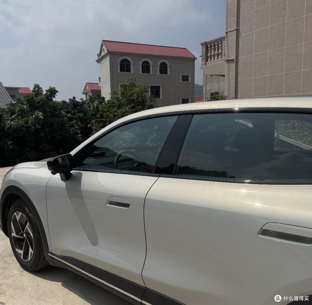 深蓝S05 620智臻版提车啦！聊聊真实感受