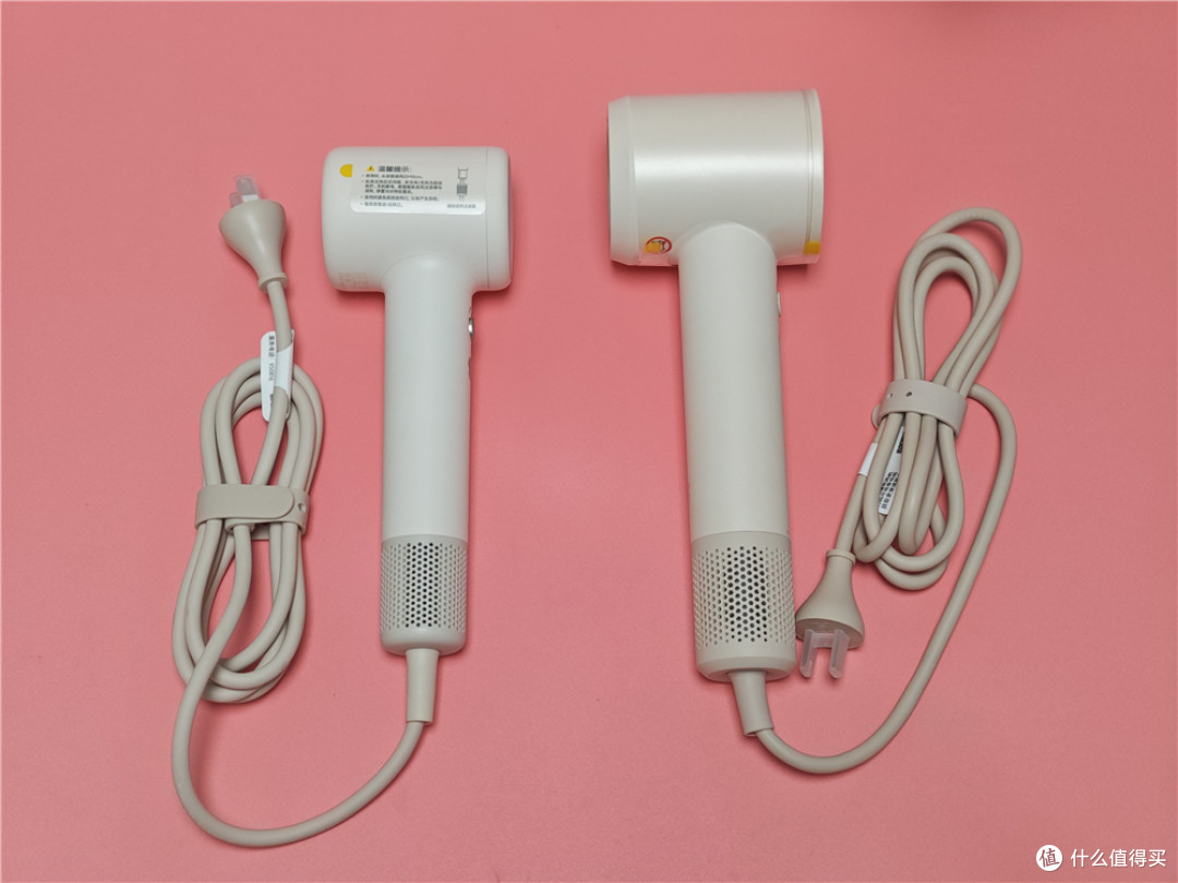 掌心藏飓风,米家高速吹风机 Mini,家用出行两相宜