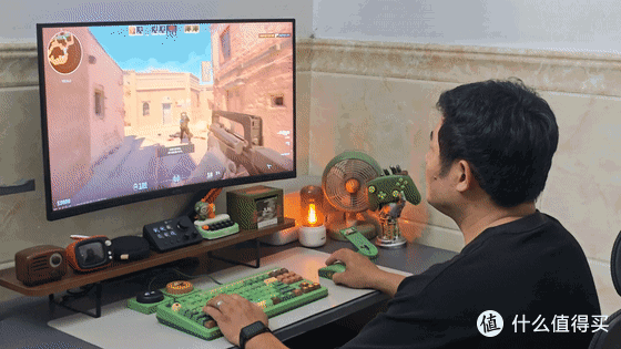 桌面颜值与实战性能兼得：八位堂森林奇境键鼠套装体验