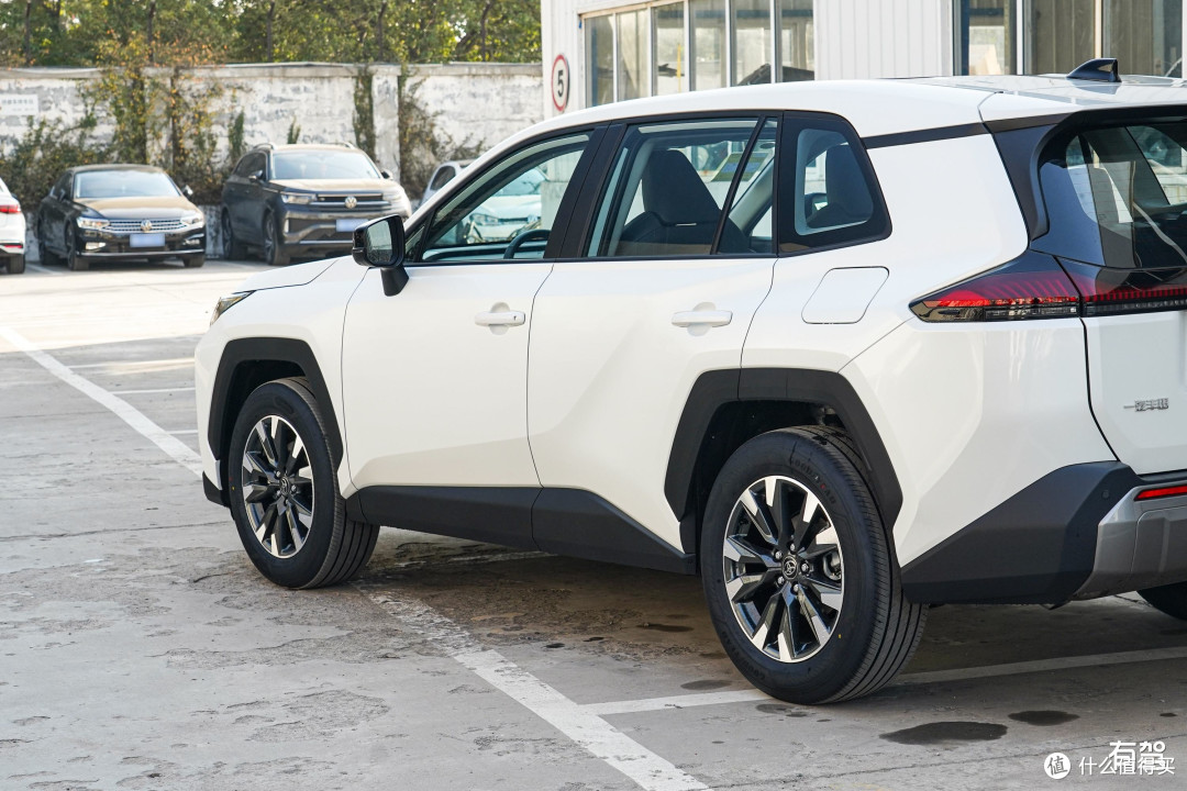 不充电无焦虑，RAV4双擎家用真省心