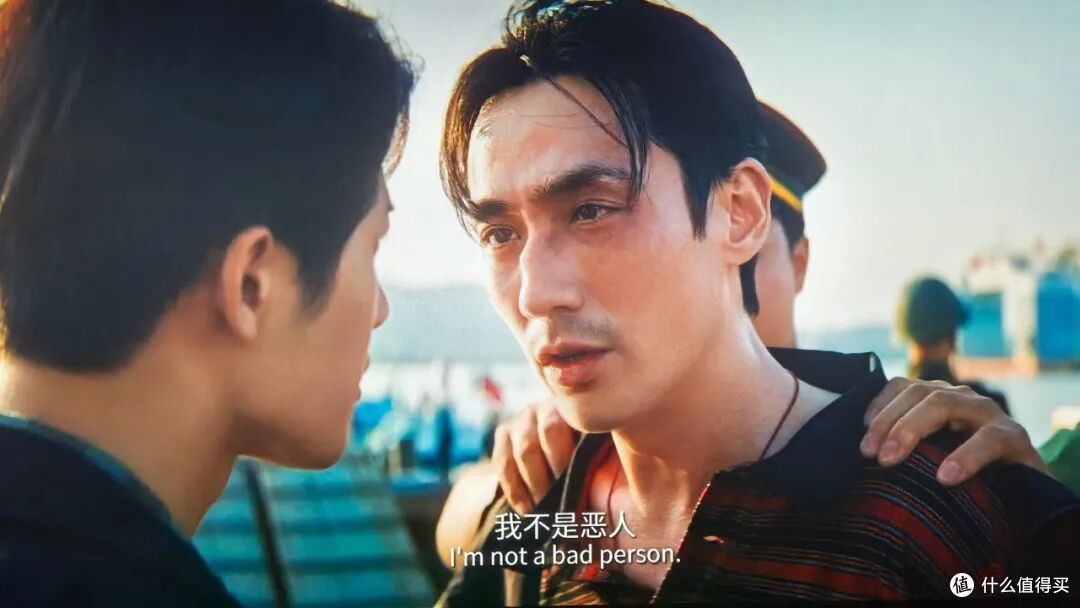 从心理学角度看《空枪》:性格即命运从自卑到表演型人格的万梓强