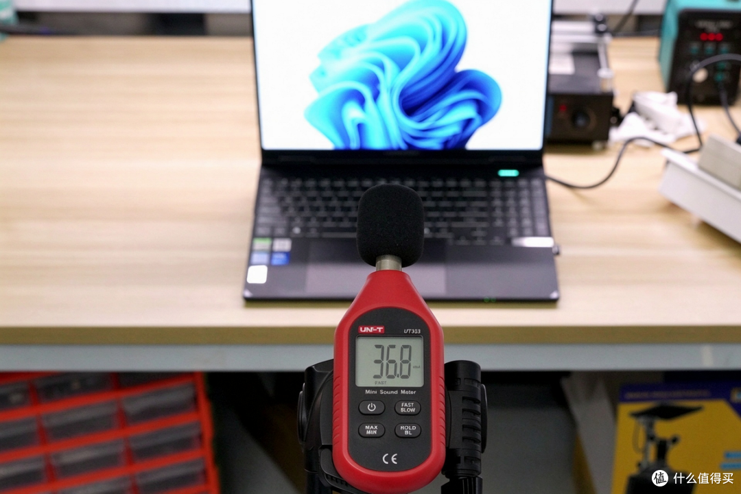 轻薄不厚重、性能不缩水、噪音不扰人，雷神ZERO Air 15全面评测