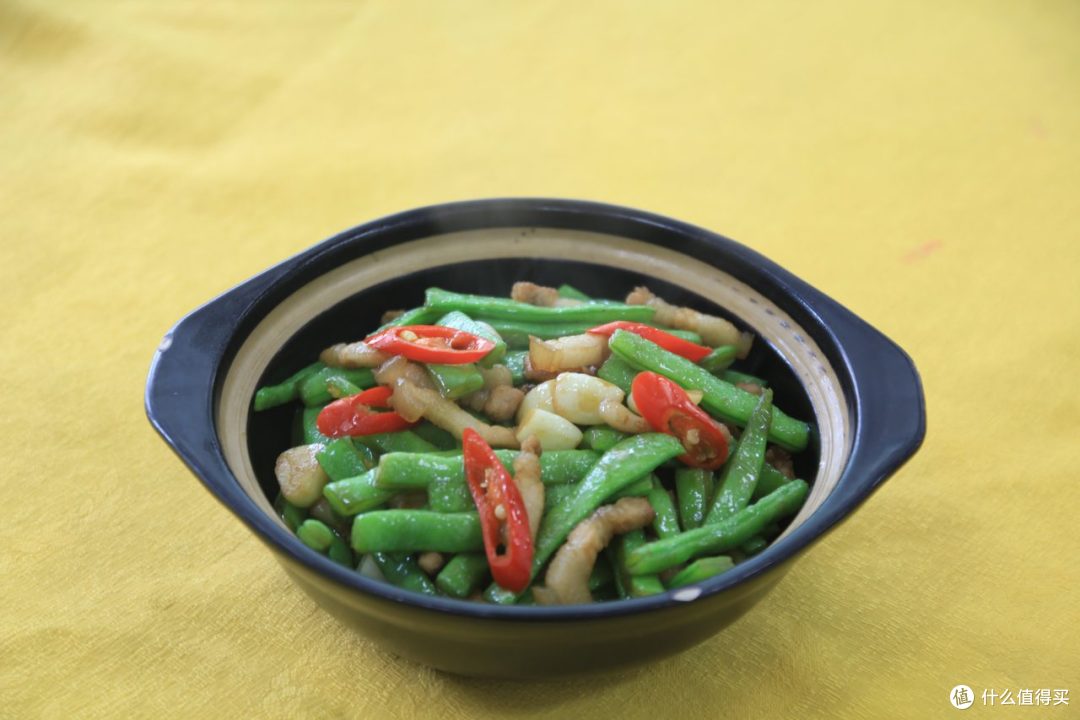 凌晨四点半的罗店:一家农家菜馆怎么把一天的菜备出来