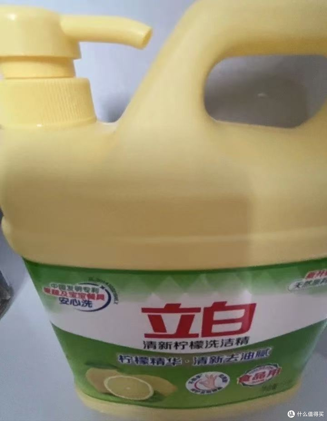 火锅红油碗泡了一夜,挤两泵就洗出来了