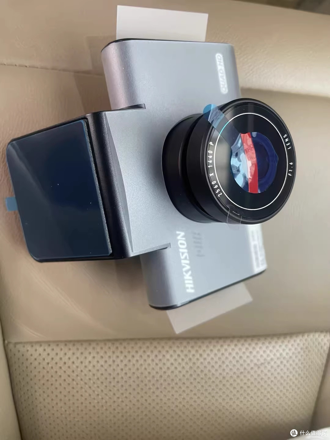 开车就离不了的记录仪,清晰度高,品质感真的不错哦!