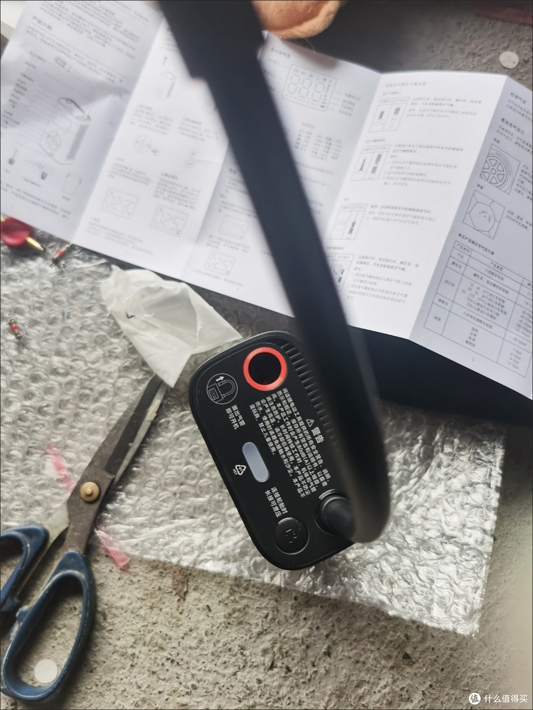 自驾游必备便携充气泵