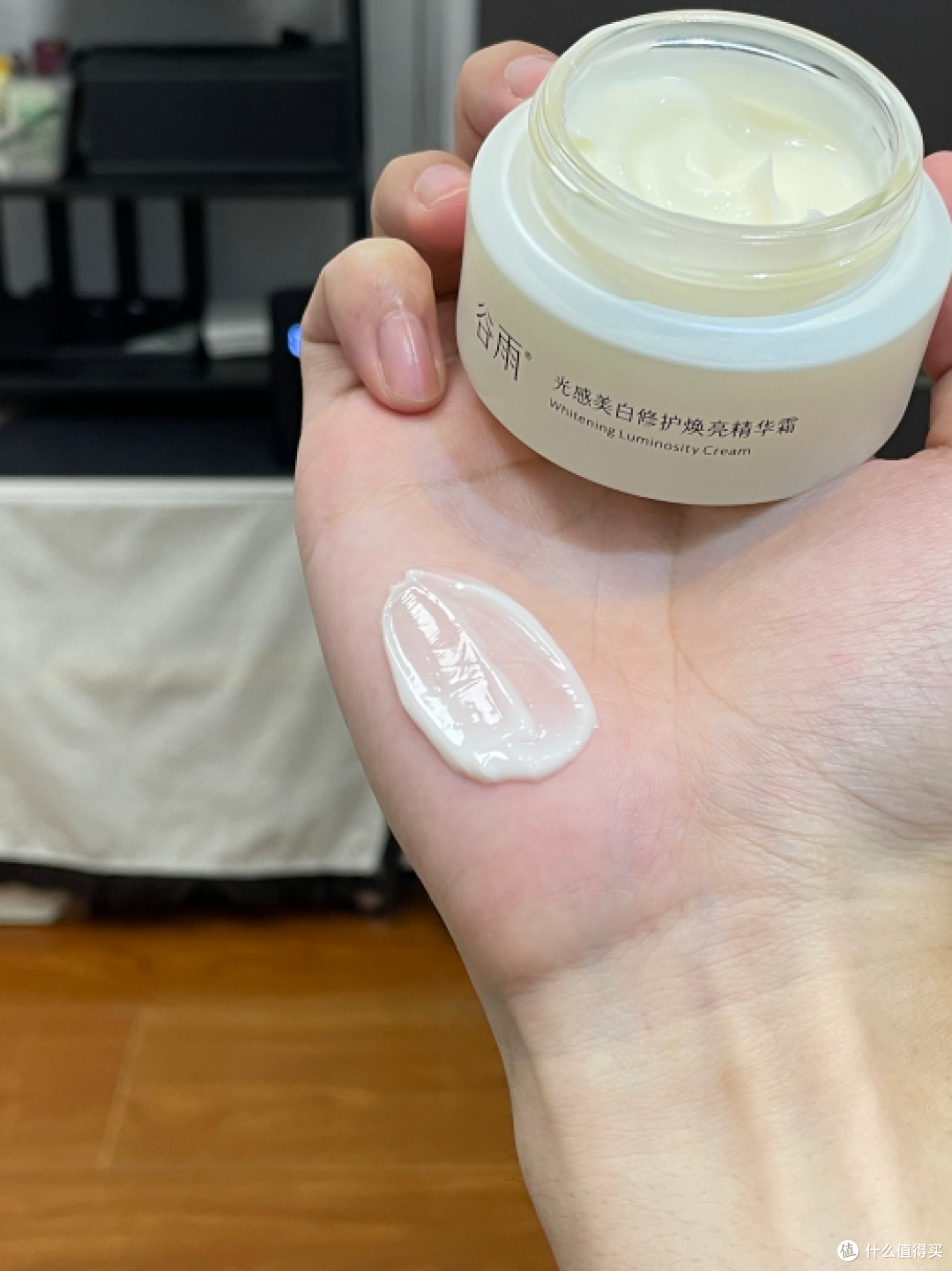 秋冬想淡斑又怕刺痛推荐用什么？这几瓶淡斑面霜可以放进备选清单