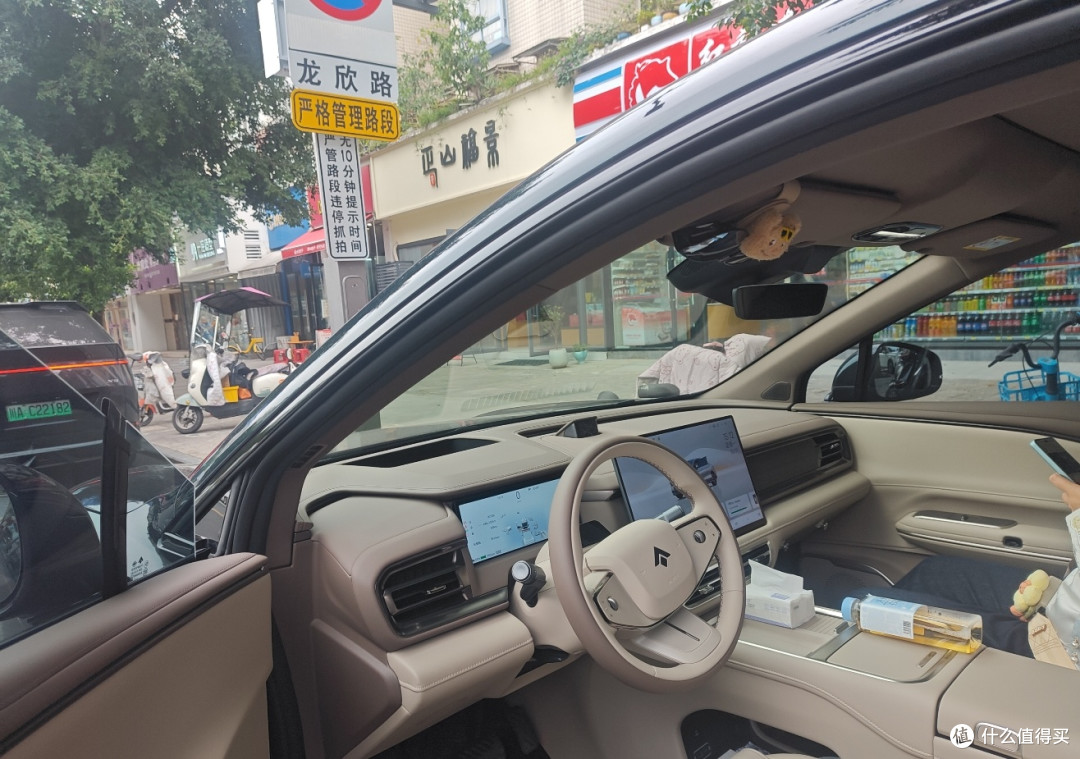 提车3个月跑了6000公里，昊铂S600还是蛮香的，品牌忠粉儿实测！