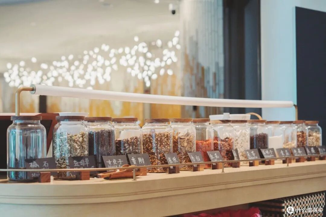 酒店本身不仅是个艺术品，温泉季还是难得的真温泉！