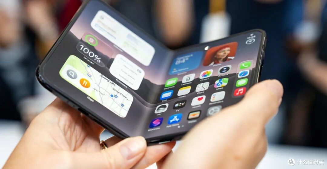 15999元的iPhone Duo,修一次内屏7998元,还排不上队