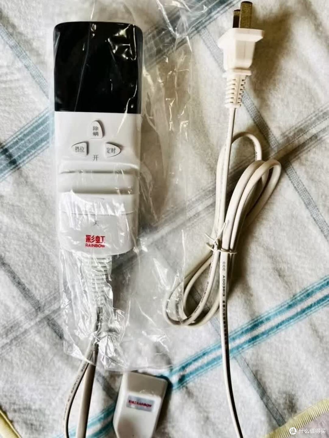 电热毯睡醒口干鼻冒火？别再硬扛了！水暖毯和电热毯到底差在哪？