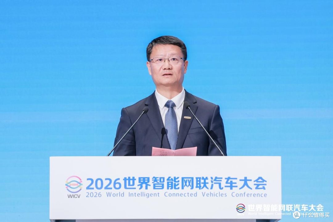 为了智能汽车,长安先把自己变成了“AI公司”