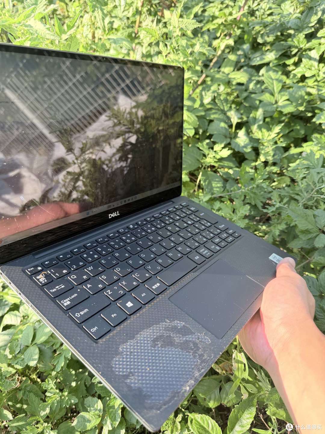 1650 元 XPS 13 7390：4K 屏、六核，掌托磨白自己修只要几十块