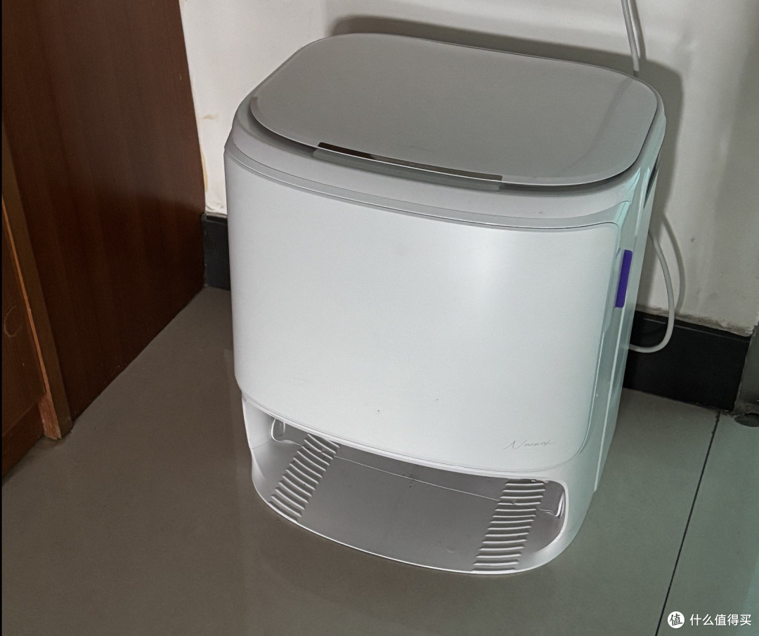 花三千买的云鲸J5,蟑螂住进主板,官方说“生物入侵,不保”