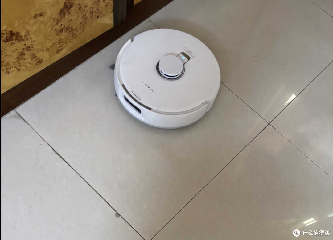 花三千买的云鲸J5,蟑螂住进主板,官方说“生物入侵,不保”