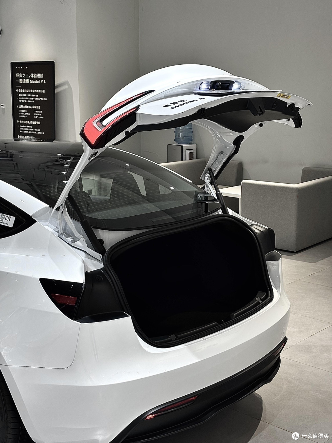 Model 3实测：驾驶优先的取舍之道