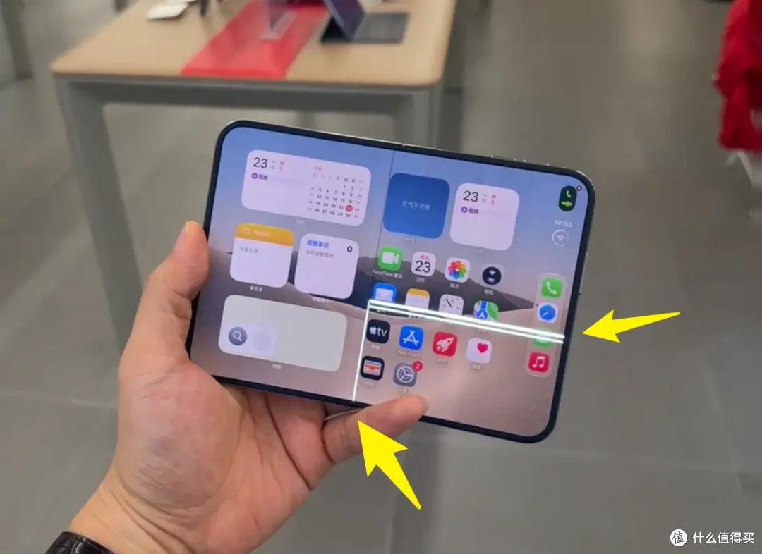 iPhone Duo 开售首日集中裂屏,如此品控还值得信任吗?