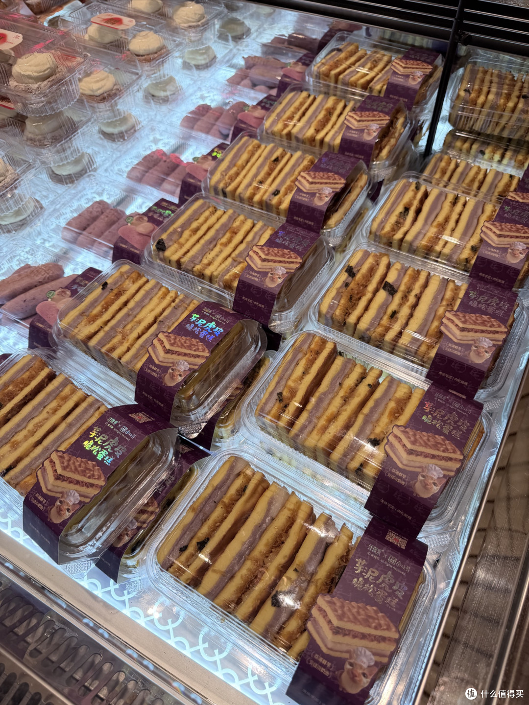 汪保来探店，一口沦陷的中式糕点，幸福感拉满