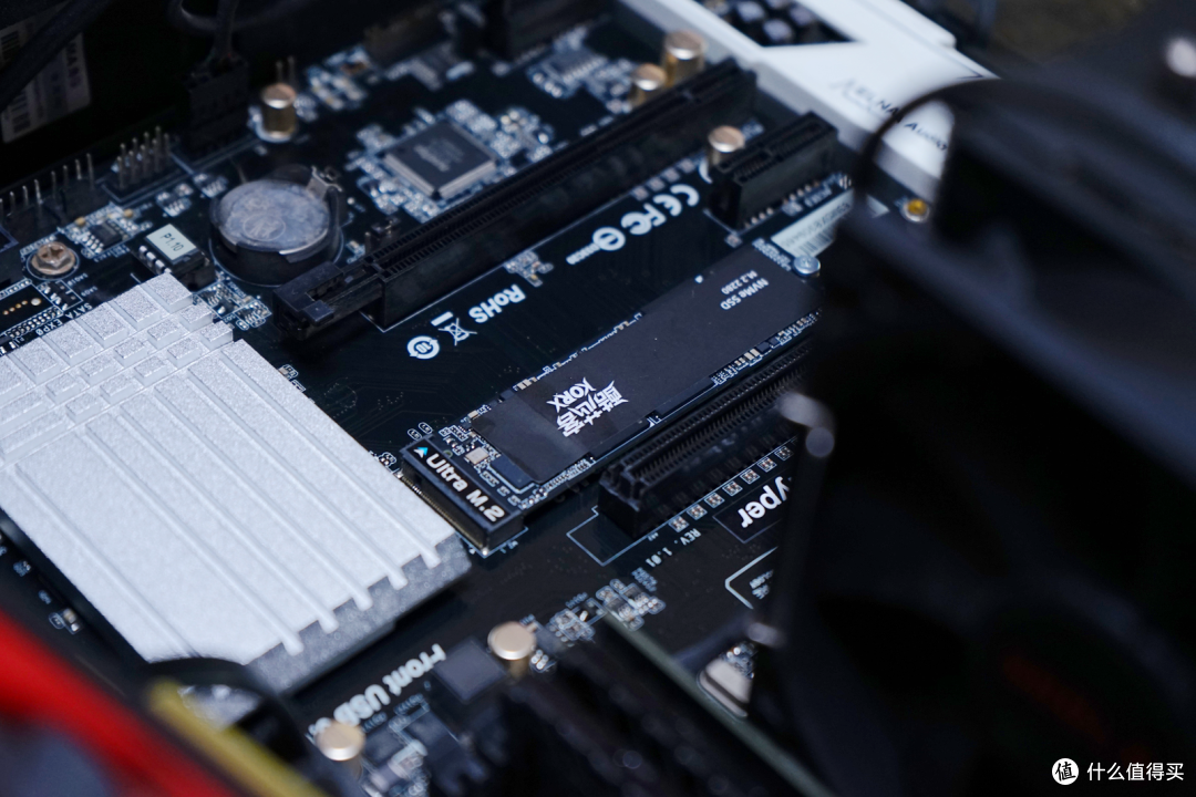 五百元价位TLC颗粒的酷芯客P300 Pro 512G固态，性能拉满