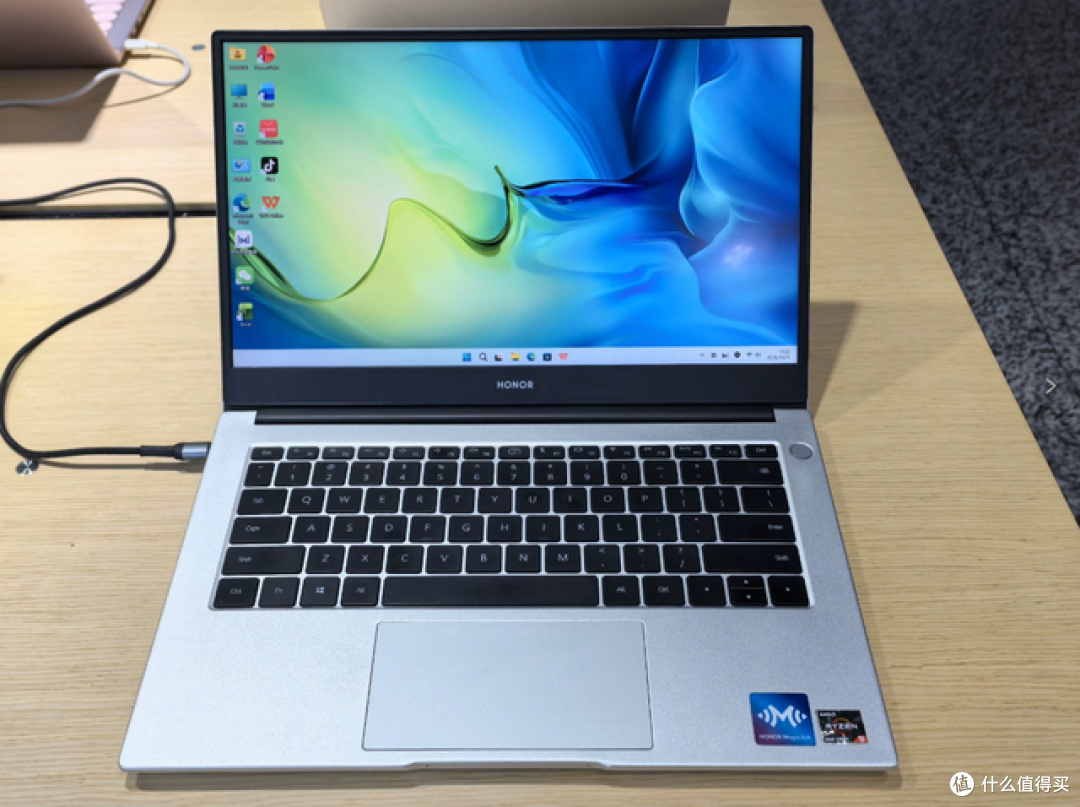 小黄鱼惊现原价4499元5500U轻薄本！16GB+512GB现在只要1299元