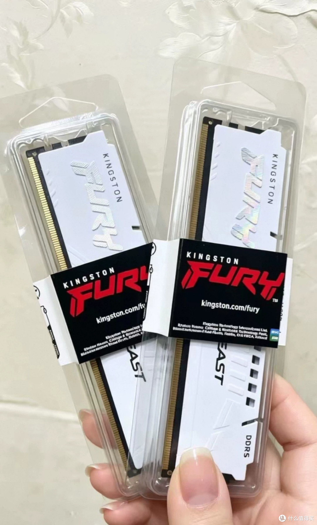 784元8GB金士顿DDR5，中关村259元差在哪