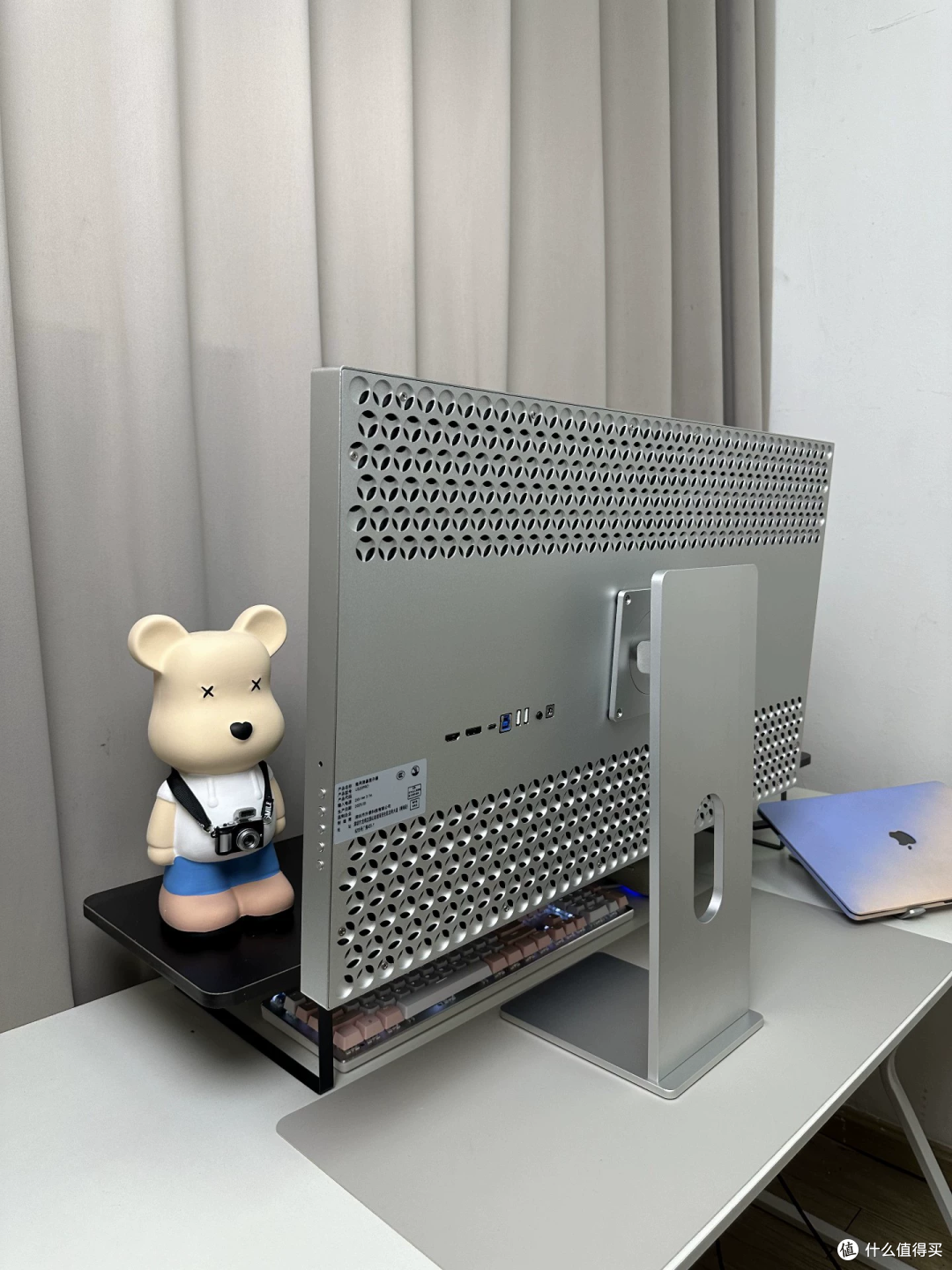 950元32寸LG 4K高刷屏,官方那台10999元差在哪