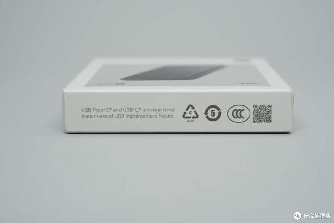 拆解报告:小米金沙江10000mAh 45W 新国标超薄磁吸移动电源