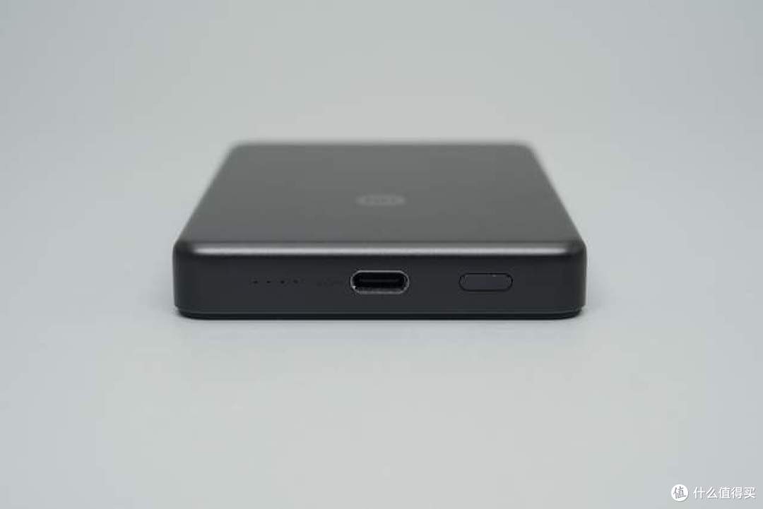 拆解报告:小米金沙江10000mAh 45W 新国标超薄磁吸移动电源