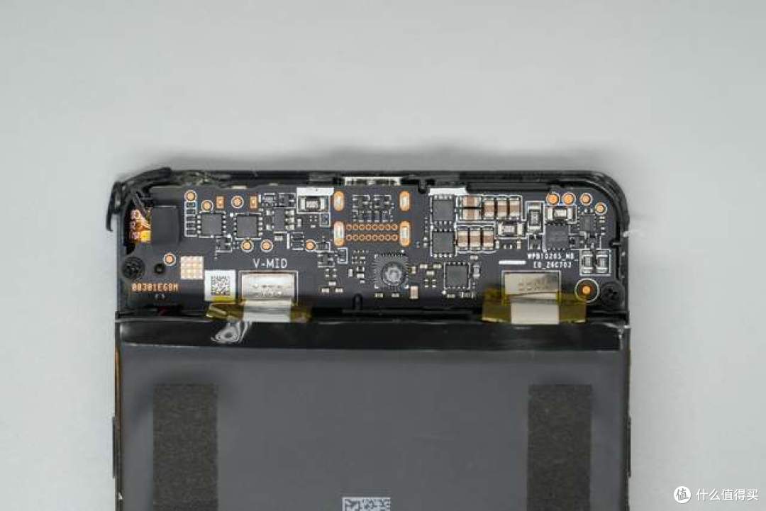 拆解报告:小米金沙江10000mAh 45W 新国标超薄磁吸移动电源