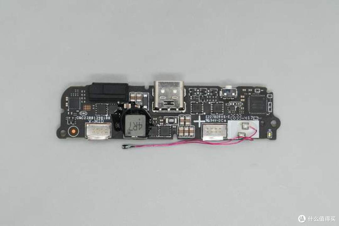 拆解报告:小米金沙江10000mAh 45W 新国标超薄磁吸移动电源