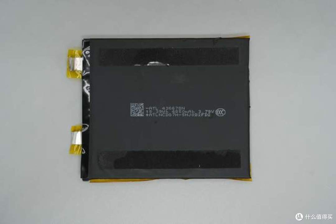 拆解报告:小米金沙江10000mAh 45W 新国标超薄磁吸移动电源