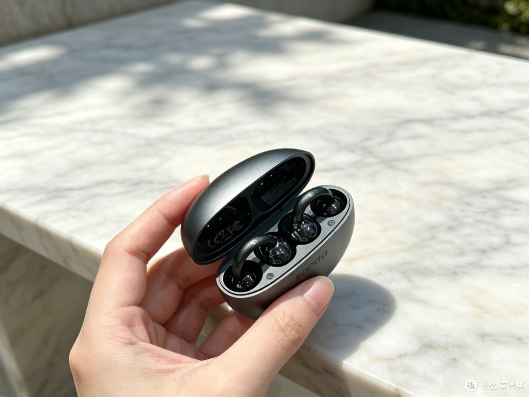 塞那 S7S Ultra 上手体验：好看好戴，音质在线的耳夹式 HiFi 耳机