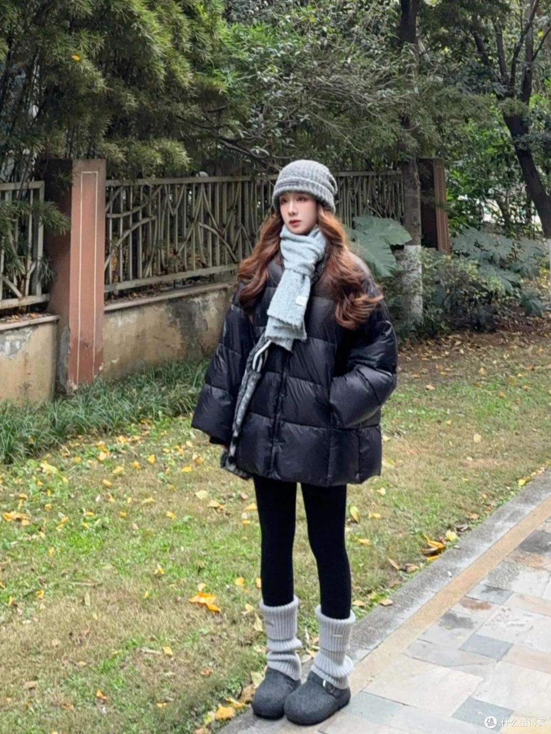小个子胖女生羽绒服怎么穿显瘦?时尚达人教你气质穿搭:好看又显瘦