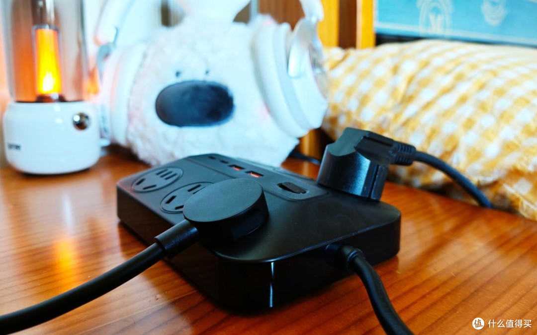 百元插排能有多顺手？奥睿科A-Plug梯形插排上手体验