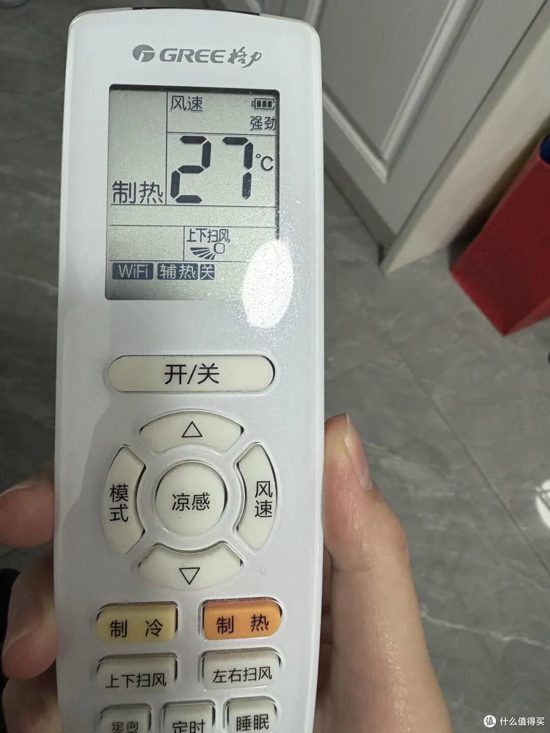 为何冬天不建议用“空调取暖”?看完它的硬伤,才恍然大悟!