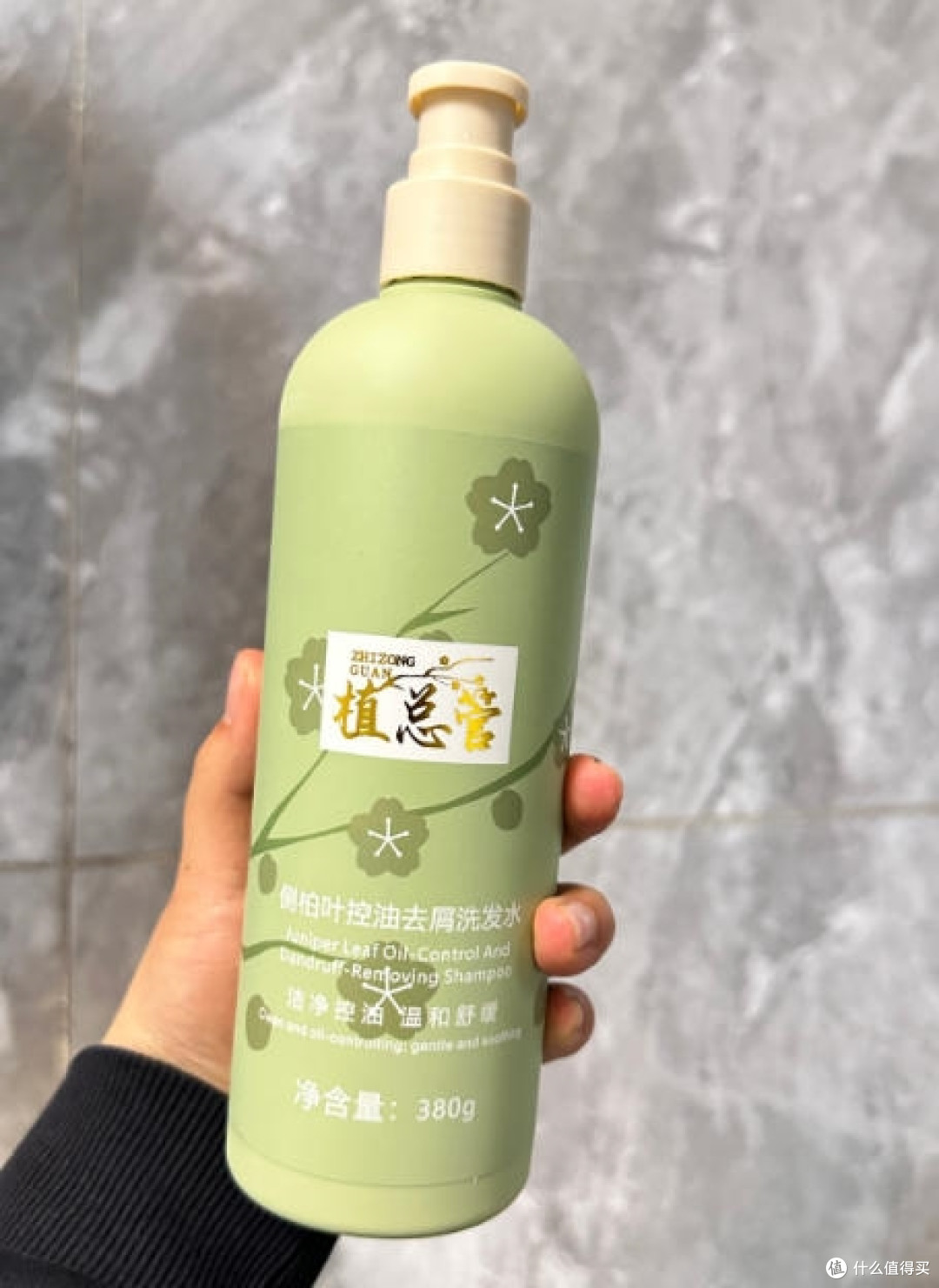 一天不洗就痒!男士油屑痒5瓶洗发水复盘,洗感工艺与使用建议
