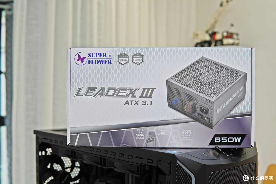 振华LEADEX III P850白金全模组｜稳定可靠的高端电源实测