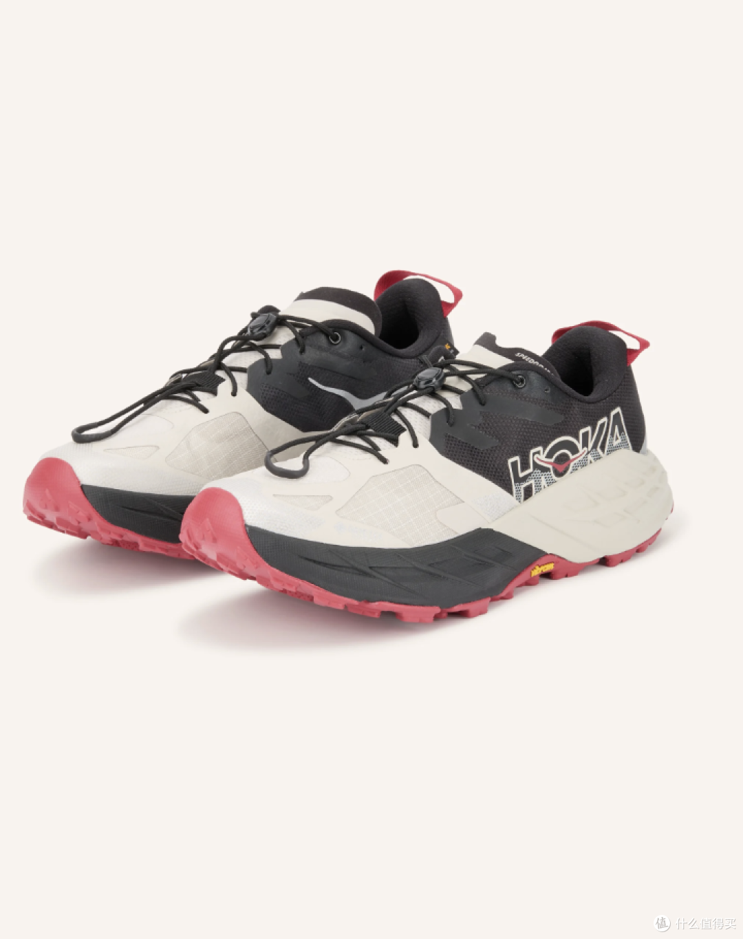 GORE-TEX 跑鞋防水是噱头吗?2026 HOKA GTX选购指南
