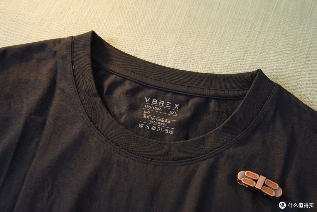 夏日运动通勤刚需！VBREX速干T恤实测，告别闷汗黏腻烦恼