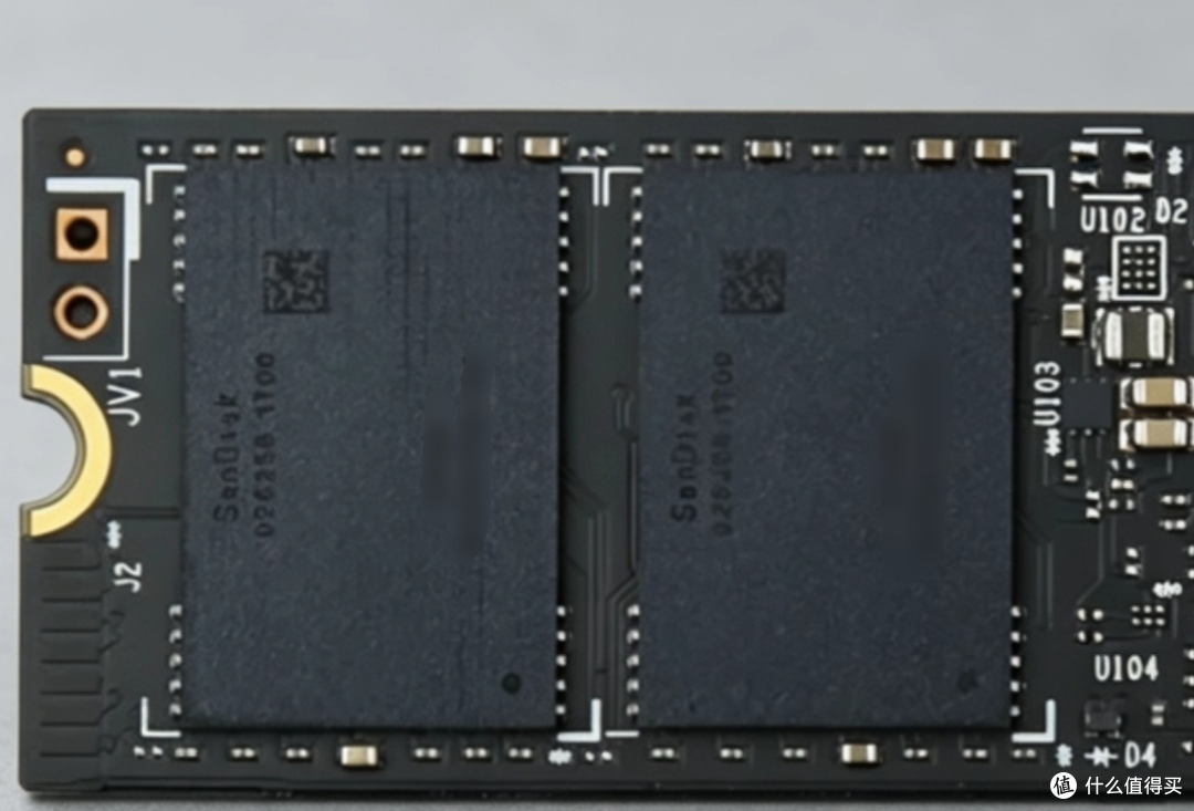 1.5万MB/S读速的消费级硬盘？价格....闪迪GX Pro 8100测评!
