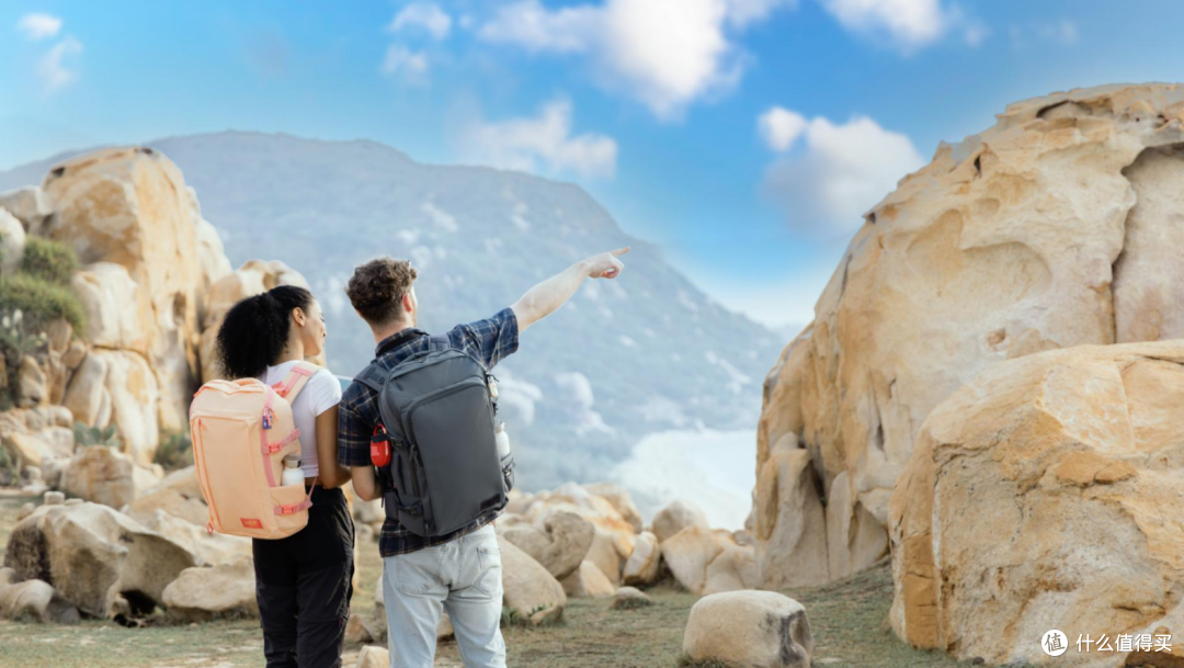 登机通勤两相宜：CABINZERO 经典款双肩包深度拆解，出行务实之选