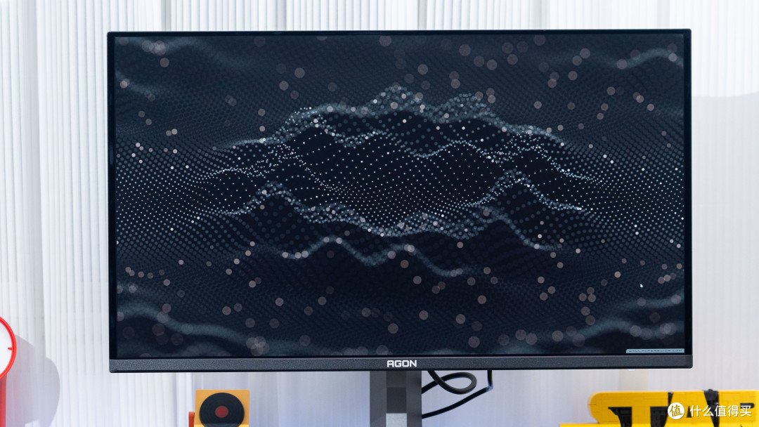 4K 240Hz 的 QD-OLED 天花板：AGON 昊天 Max AG326UZD2 评测