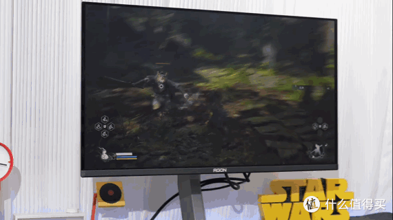 4K 240Hz 的 QD-OLED 天花板：AGON 昊天 Max AG326UZD2 评测