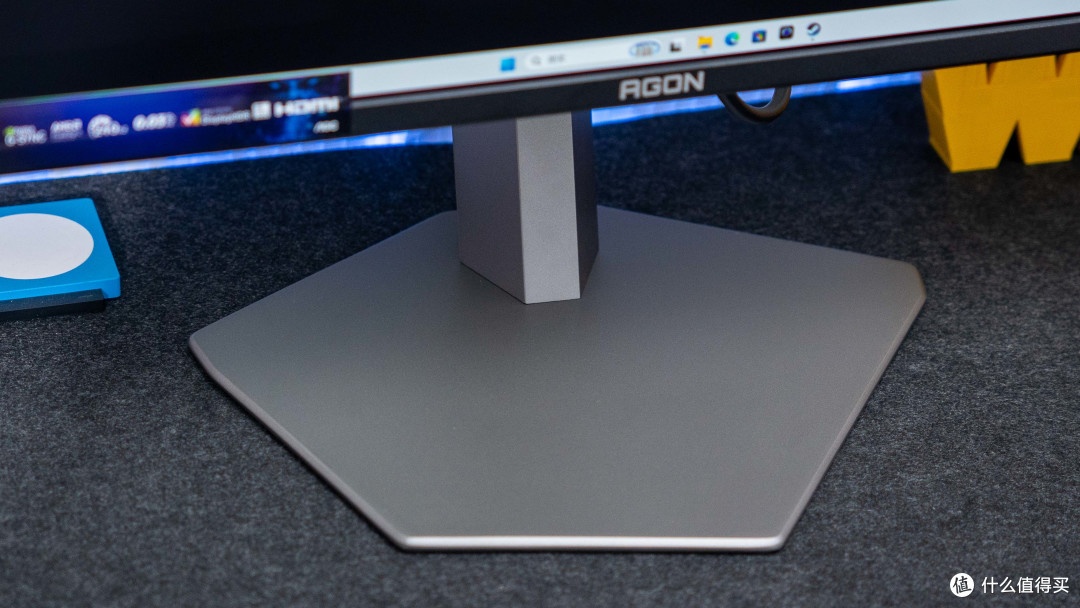 4K 240Hz 的 QD-OLED 天花板：AGON 昊天 Max AG326UZD2 评测