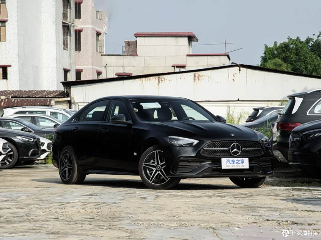 奔驰C260L舒适家用定位高端