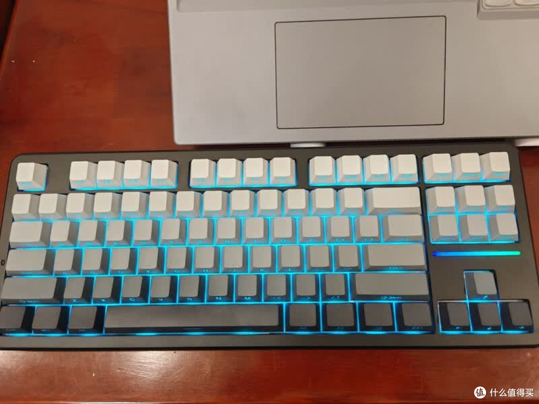 百元渐变侧刻键盘实测