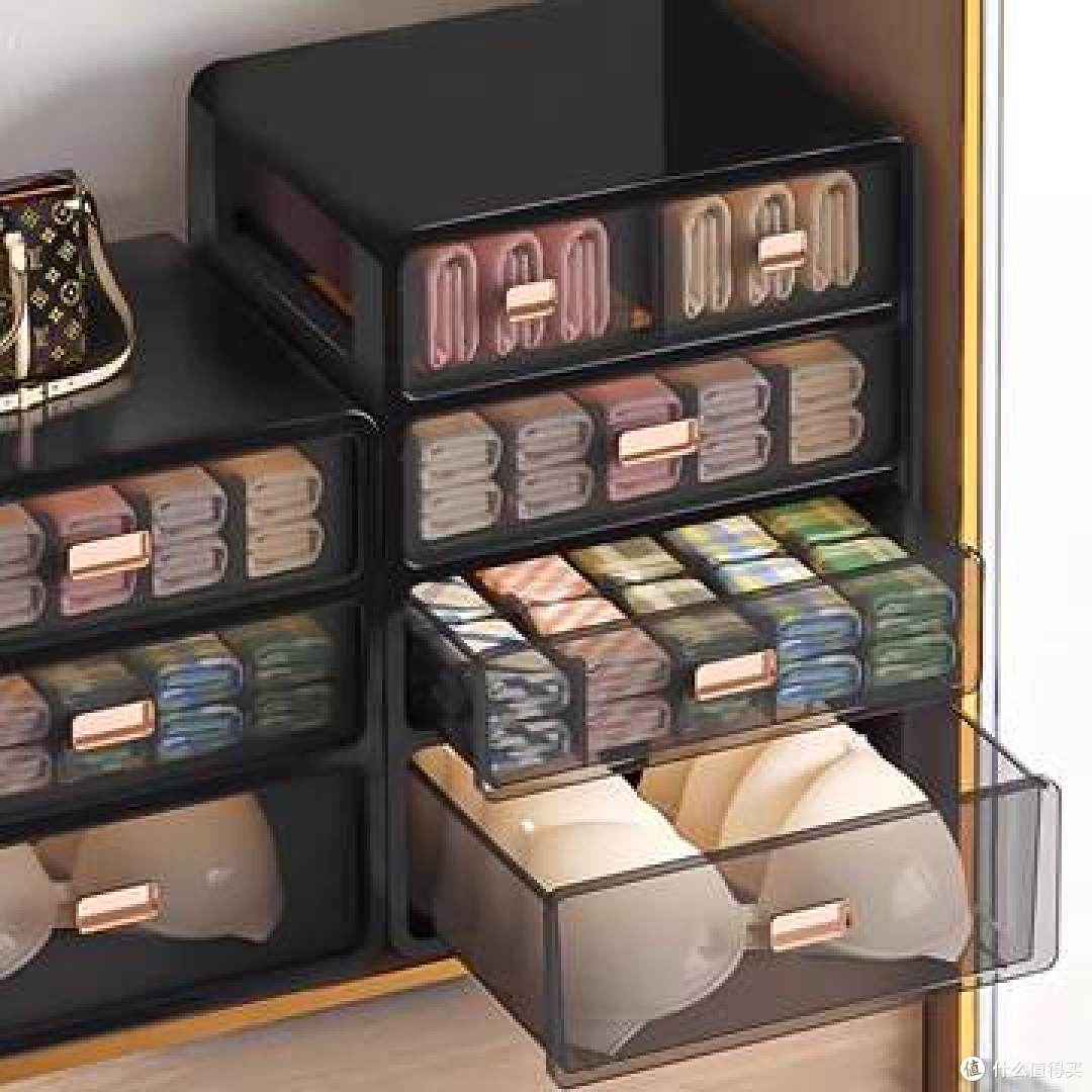 出租屋收纳神器盘点：小空间也能清爽不挤