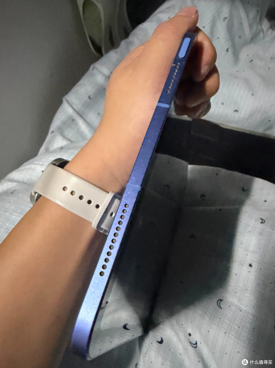 原价5999元插卡版iPad10流入二手鱼！A14+256GB要价1474元能买吗